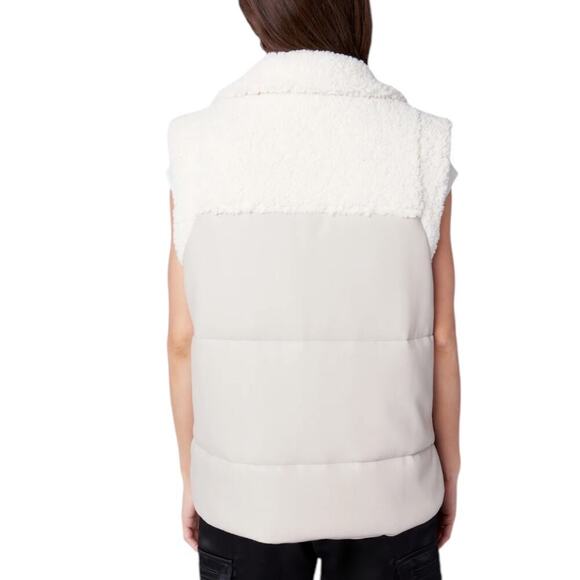 New Women’s BLANKNYC Vegan Leather Quilted Sherpa Vest Size S - Picture 5 of 9